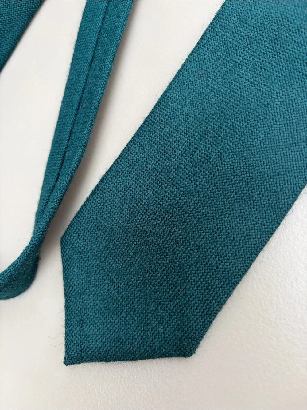 pure Scottish lambs wool Tie - Classic Formal Accessory Men's Solid Teal Woven
